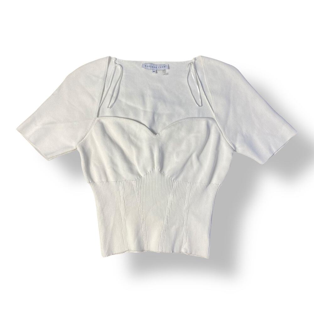 Endless Rose White Cropped Short Sleeve Sweetheart Neckline Knit Sweater Size M